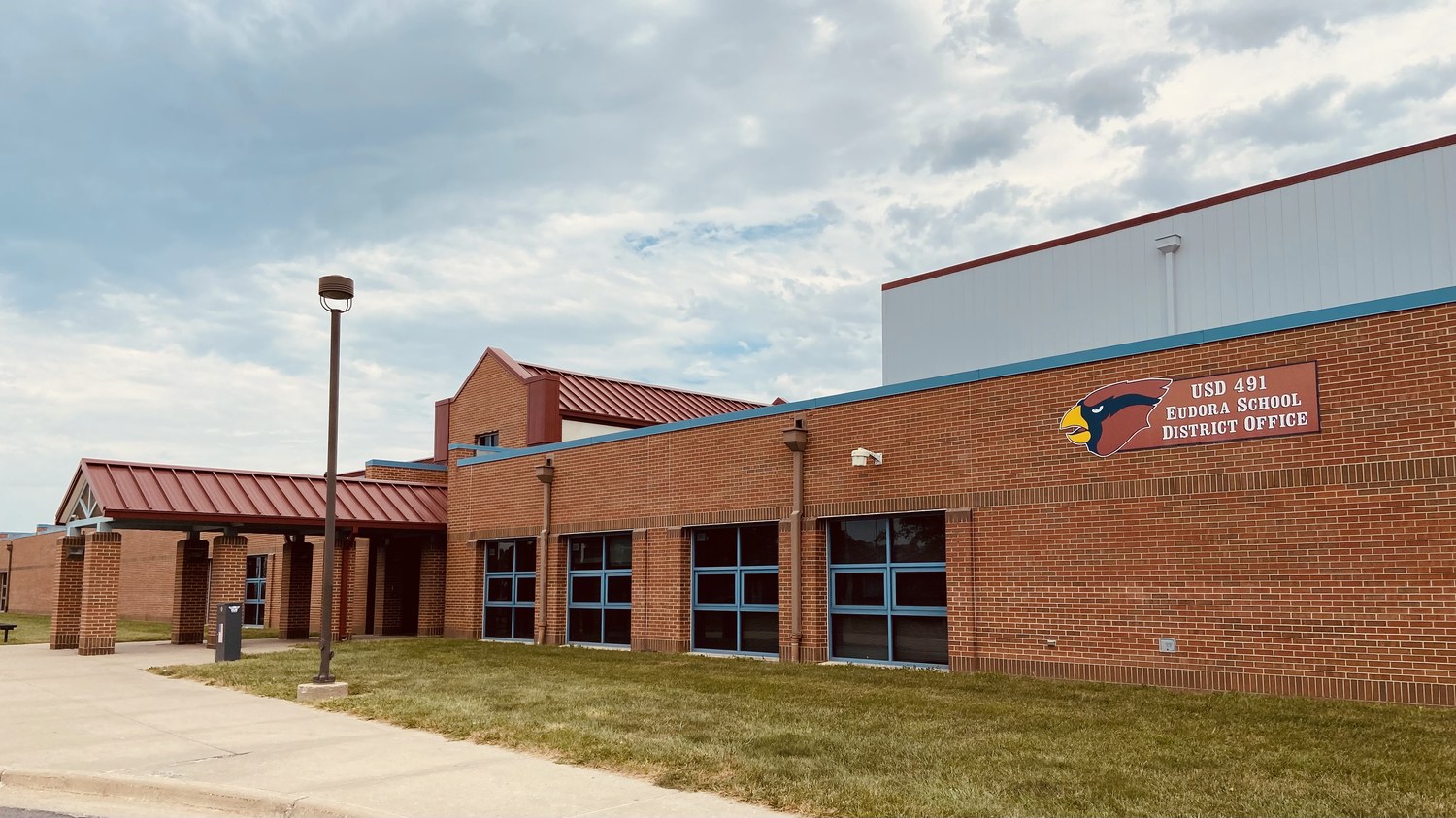 Eudora district cancels school Friday amid spike in COVID cases