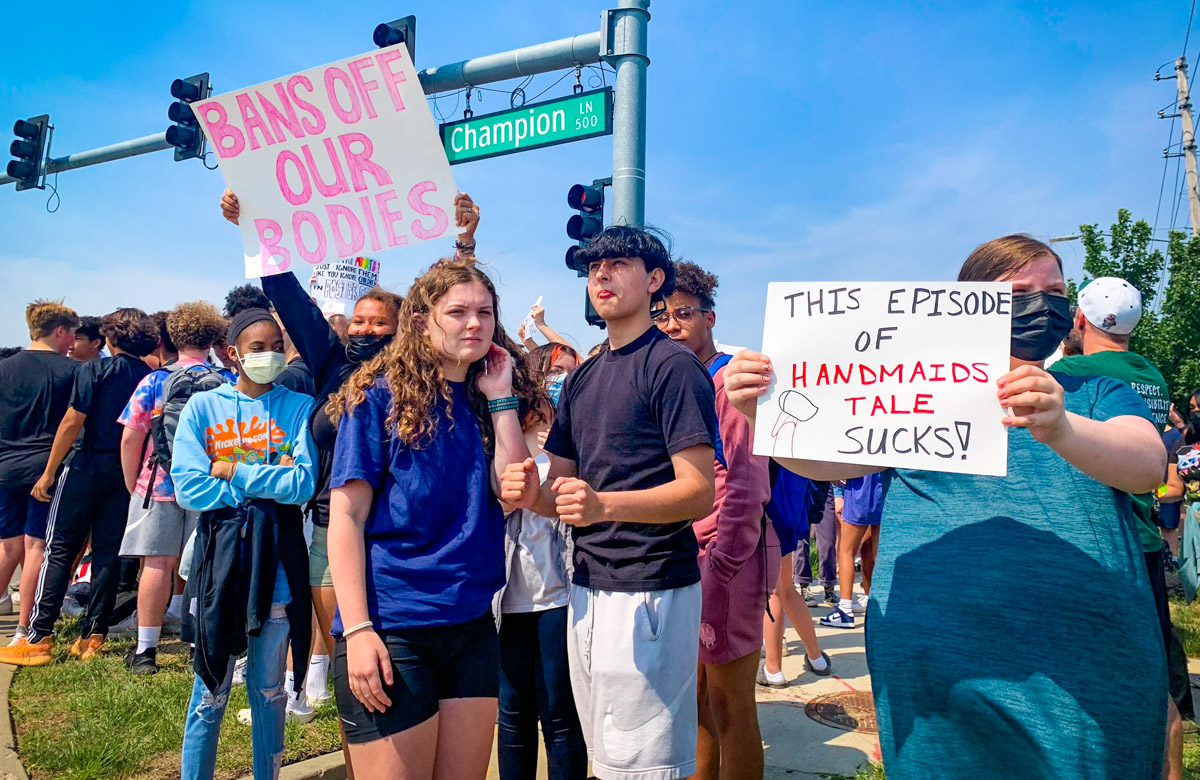 Lawrence High, Free State students hold walkouts to protest the 'present political state' of Kansas - Vimarsana News