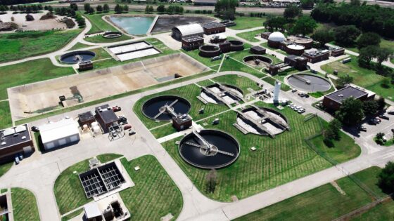 Lawrence City Commission approves plan to issue revenue bonds for water and sewer projects