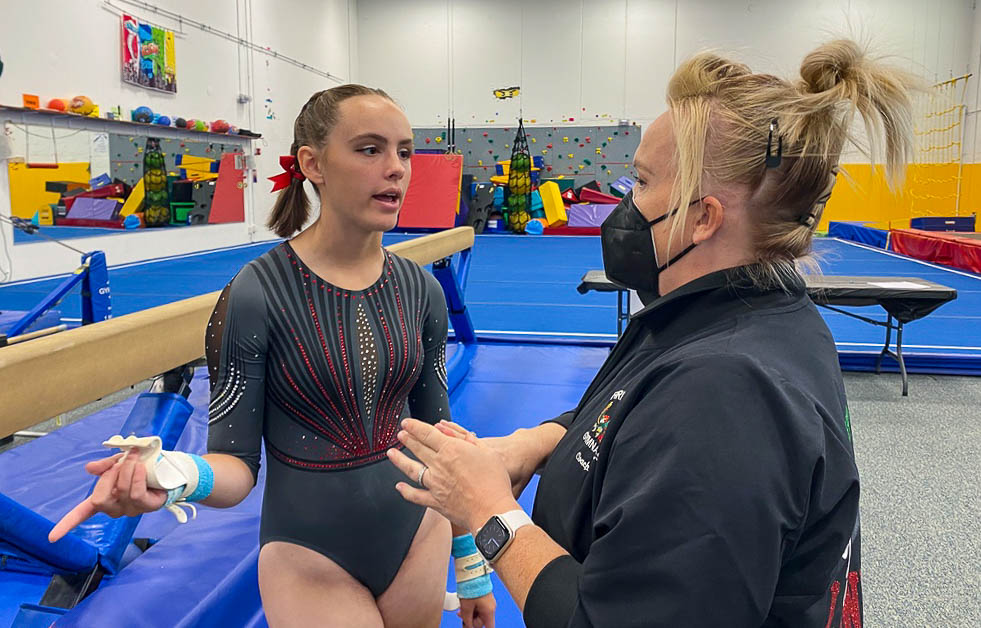 lawrence-high-school-gymnastics-program-highlights-its-seniors