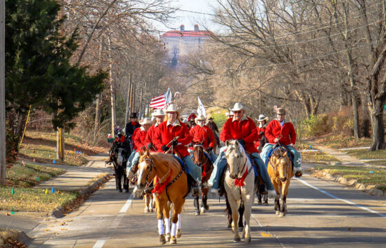 Lawrence’s Old-Fashioned Christmas Parade canceled because of horse virus outbreak