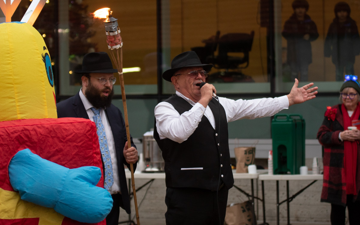 Hanukkah candle time