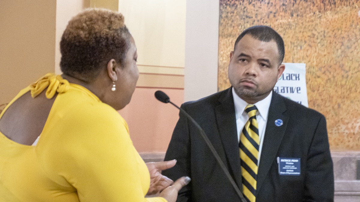Kansas cities push back against House bill nullifying local anti-discrimination ordinances - Vimarsana News