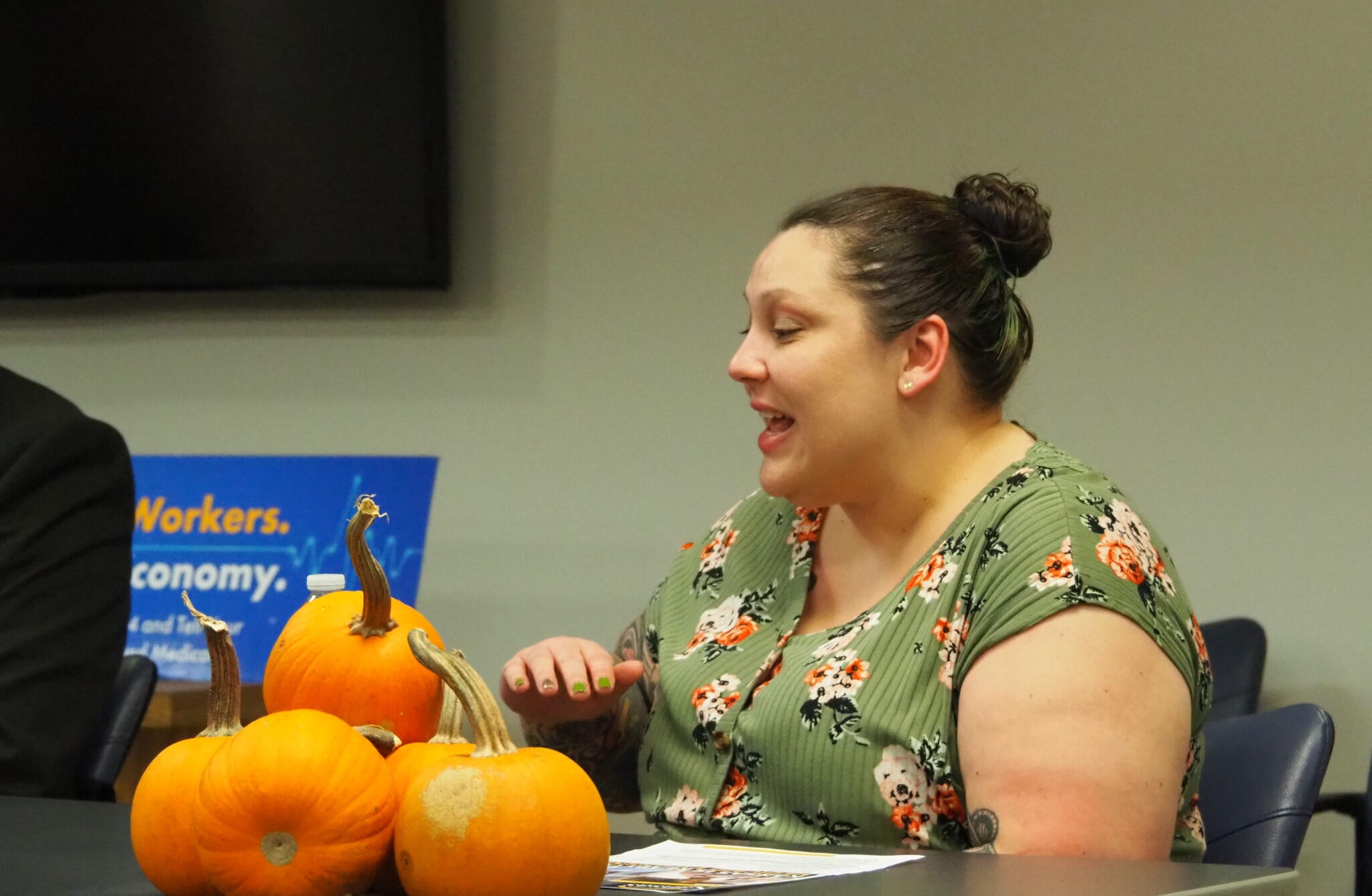 Gov. Kelly's Medicaid tour highlights need to deepen reach of Kansas' mental health services – The Lawrence Times - Vimarsana News