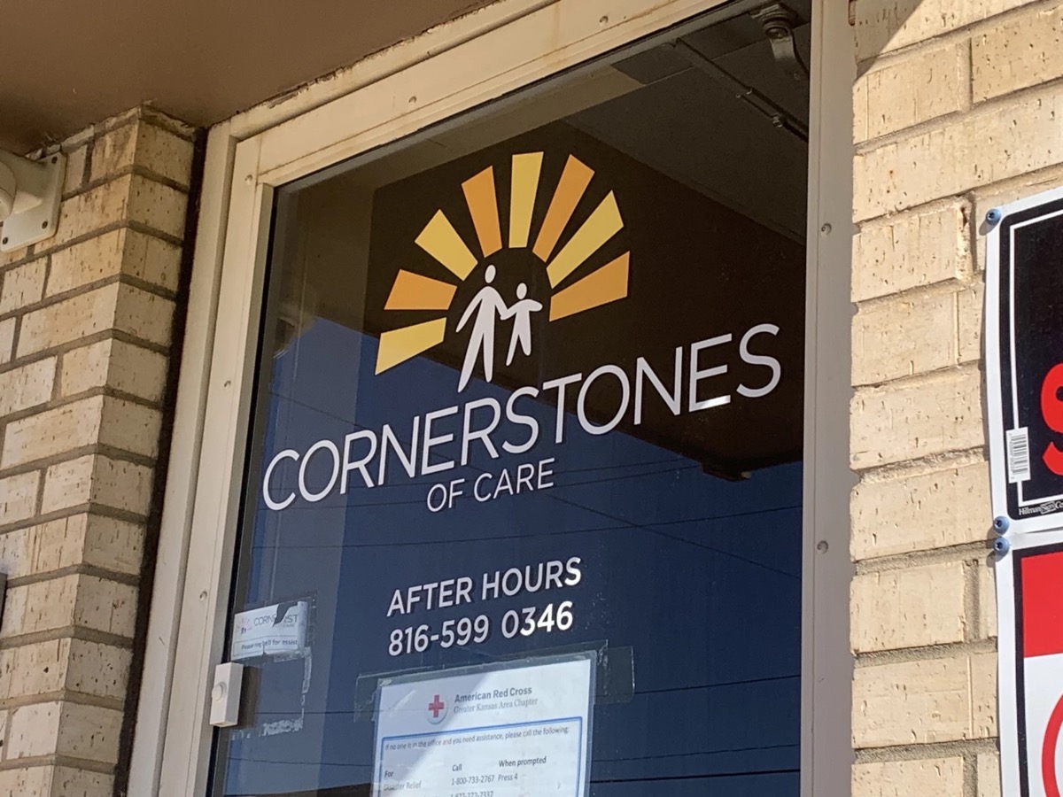 A Kansas foster care agency says kids aren't sleeping in offices anymore, but they aren't in homes - Vimarsana News