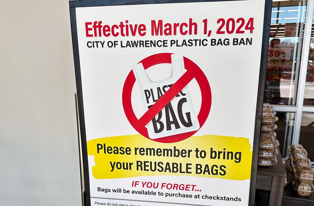 Plastic bag recycling: ABC News investigation finds bags at Target, Walmart  not recycled properly, end up in landfills - ABC7 New York