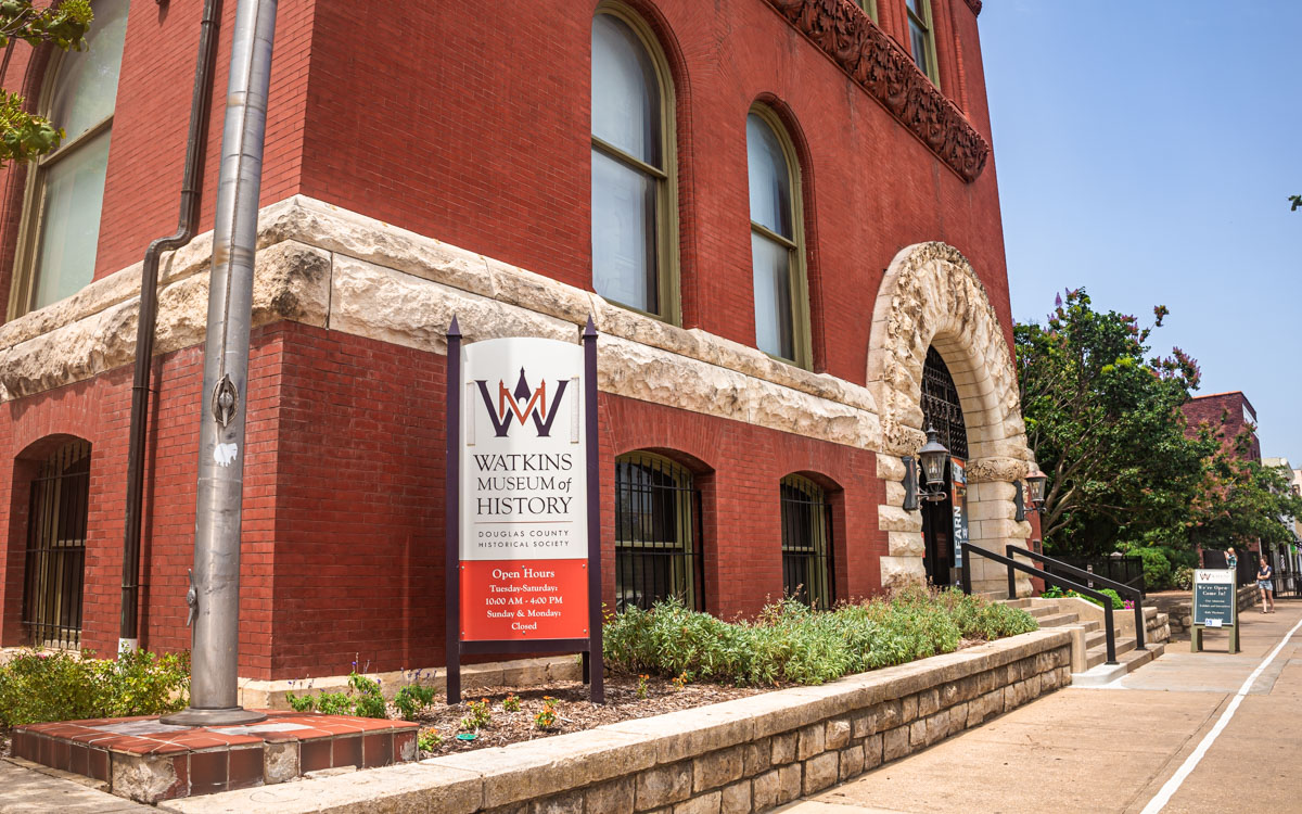 Crafts, hobby horses and scavenger hunt at Watkins Museum to get kids in the holiday spirit