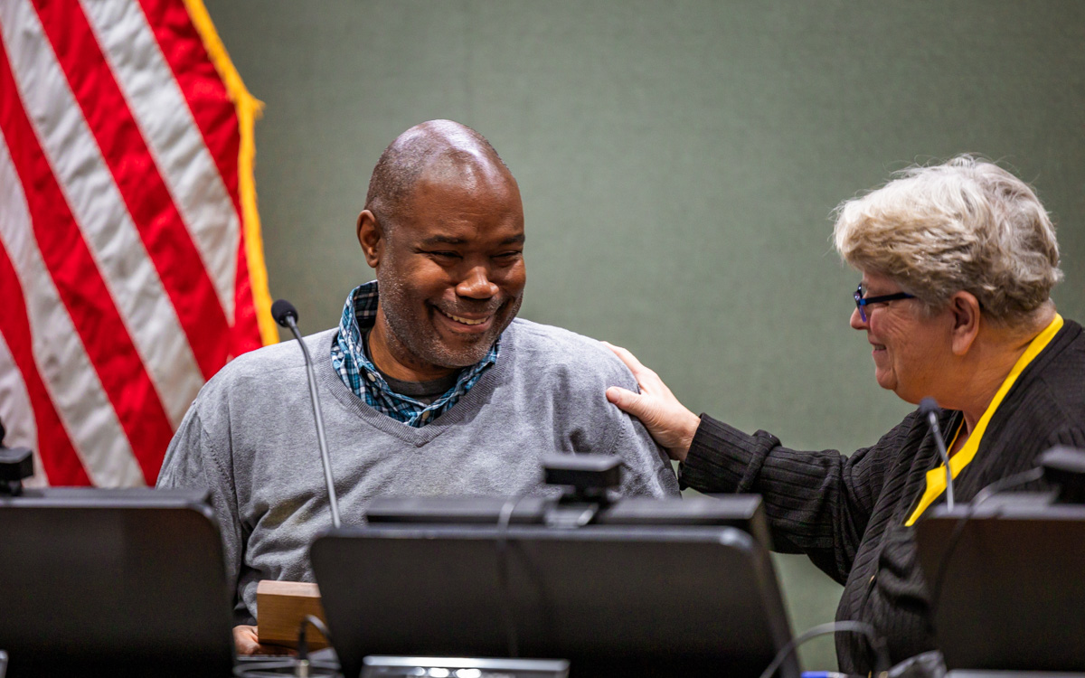 Outgoing Lawrence mayor says he looks forward to โcontinuing the ...