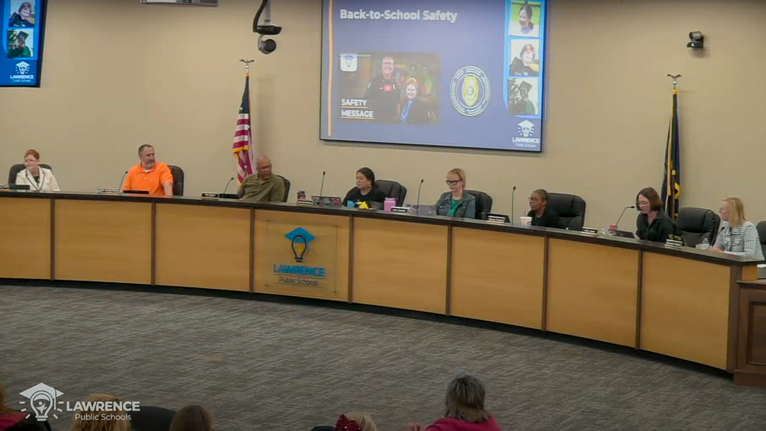 Lawrence school board tables adoption of esports – The Lawrence Times