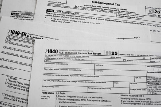 Local resources available to help Lawrence residents file taxes