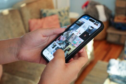 Kansas students can’t have their cell phones during the school day starting this fall