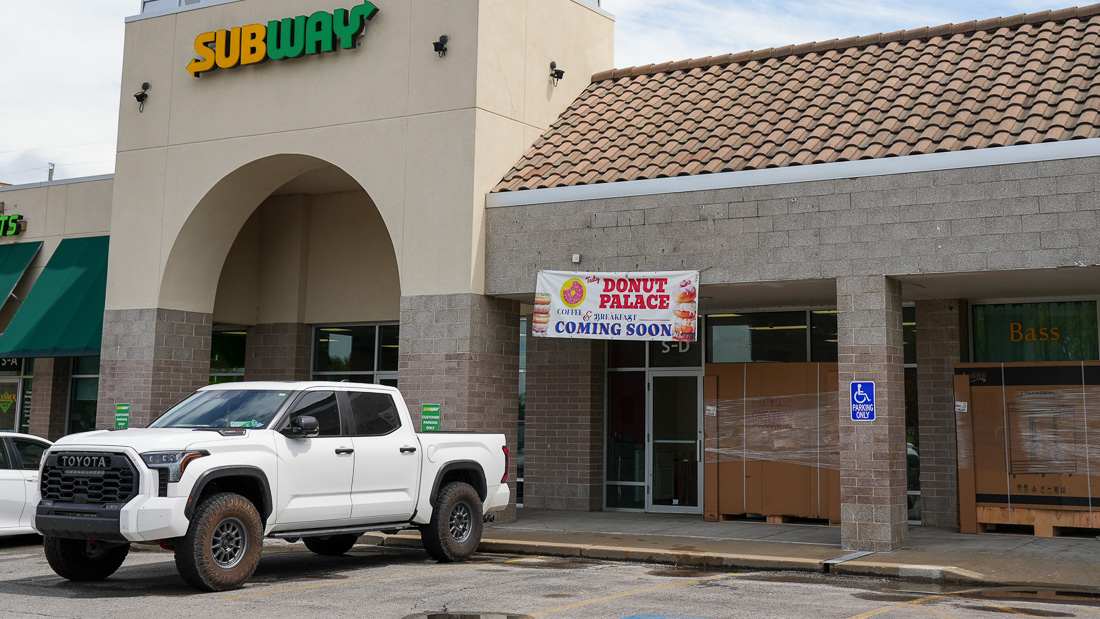 New donut shop, taco chain, pop-up events among Lawrence business updates