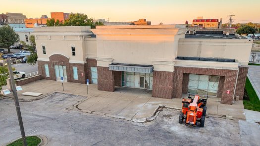 Plans advance to convert former Borders building in downtown Lawrence into self-storage